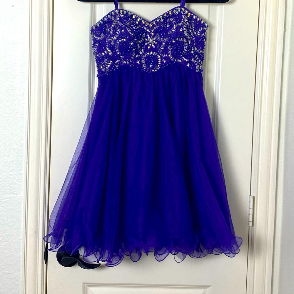 Juniors Strapless dress